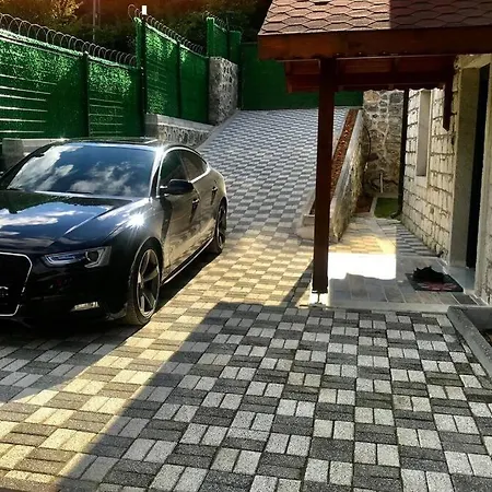فيلة Gizlibahcekabakoz *