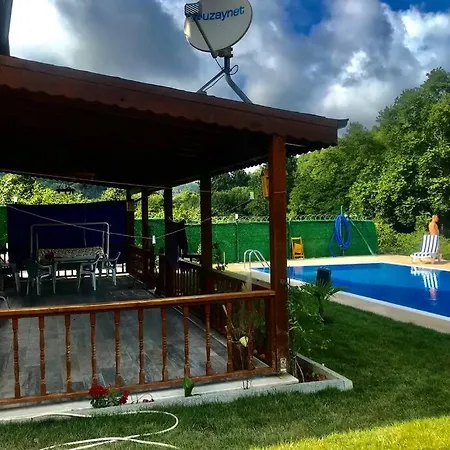 Villa Gizlibahcekabakoz Ağva